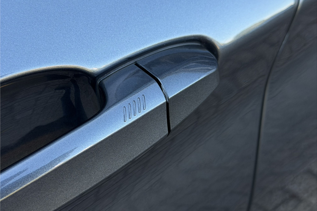 55097156-34.jpg