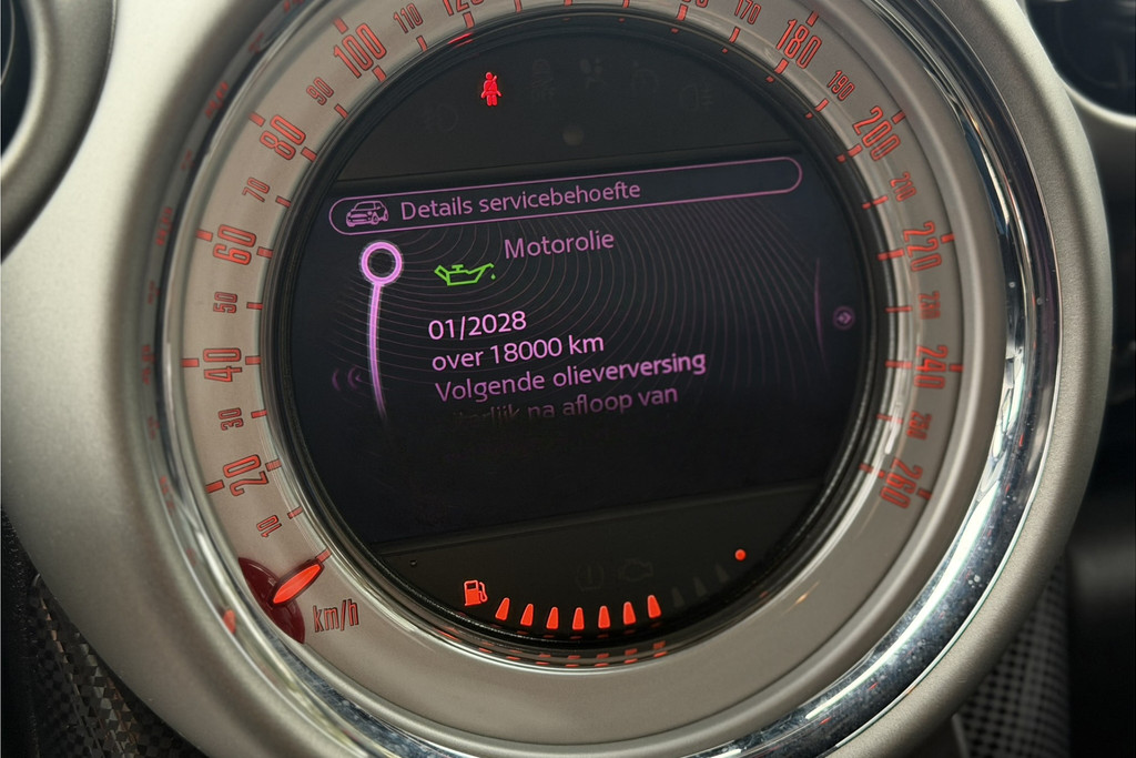 56676555-24.jpg